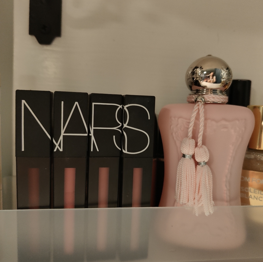 NARS powermatte lipstick bundle, lipstick lot, makeup bundle
